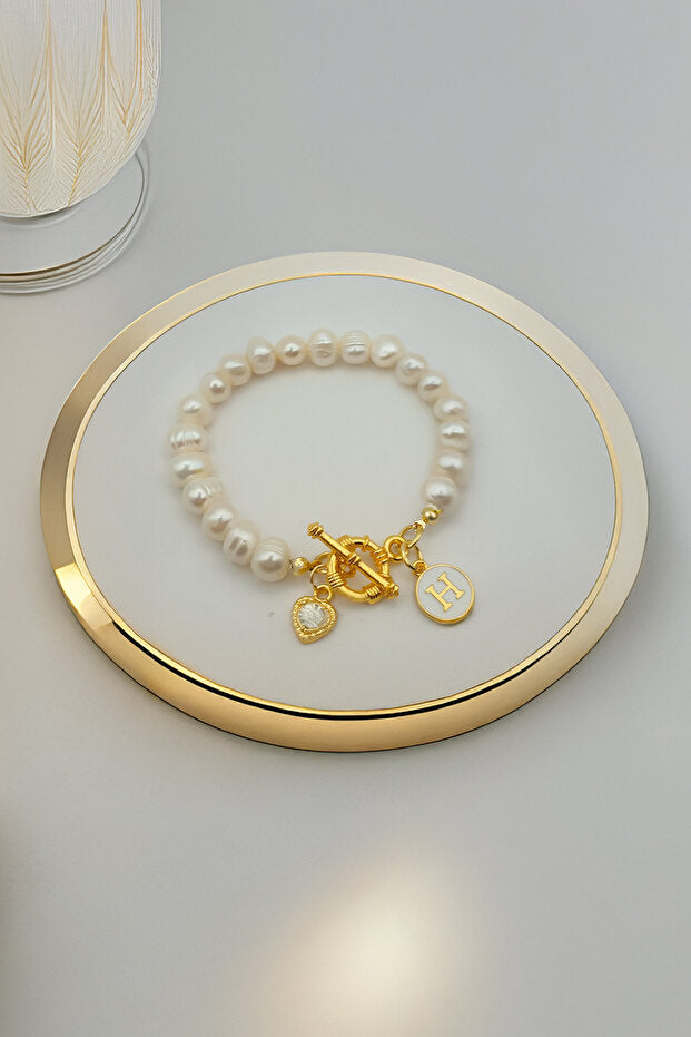 Natural Freshwater Pearl Bracelet with Initial H & Heart Charm