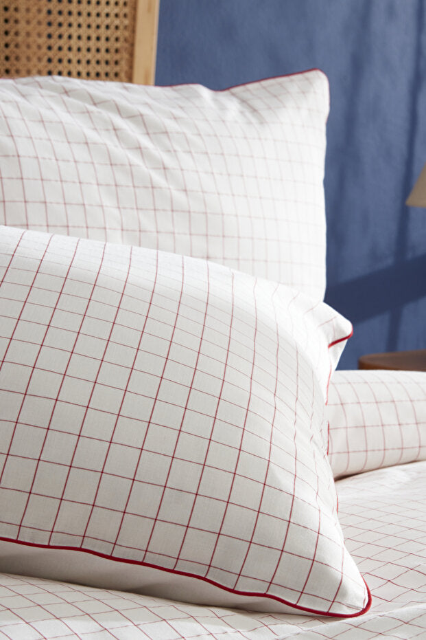 Daren 100% Cotton Double Duvet Cover Set - Red