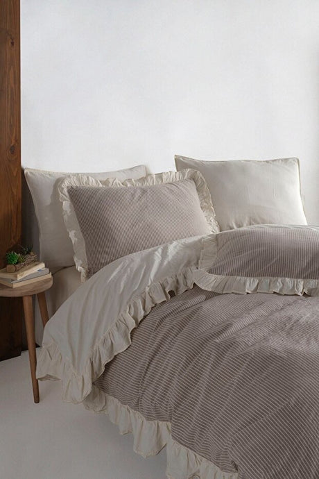 Ruffled 100% Cotton Double Duvet Cover Set - 200x220 cm