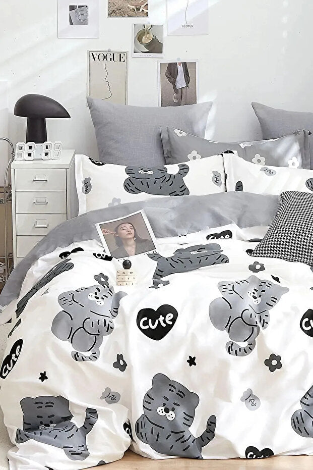 CUTE White Double Duvet Cover Set - 4 Piece, 200x220 cm