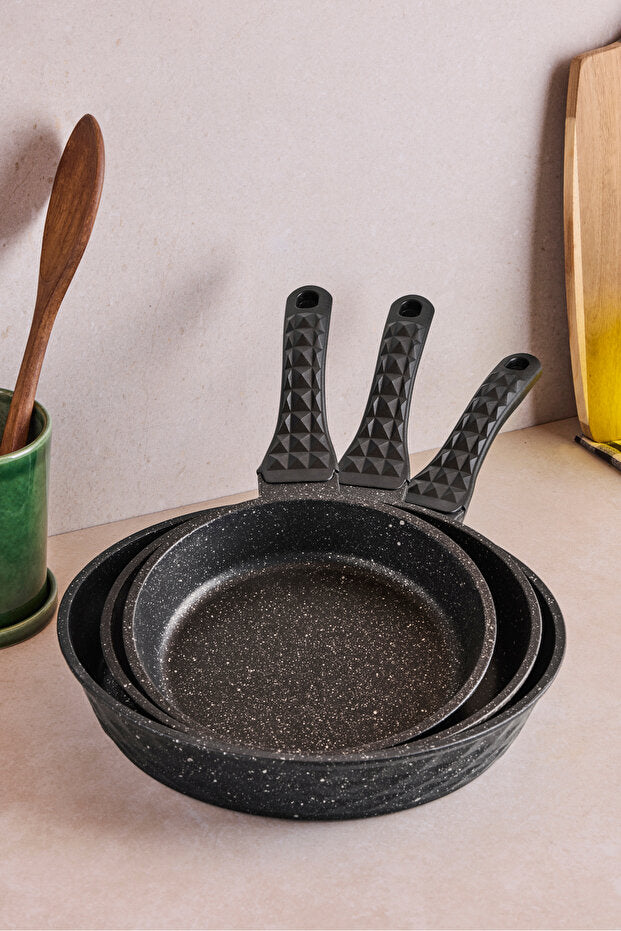 ProGranito Diamond Cast Frying Pan Set - 3-Piece 20-24-28 Cm