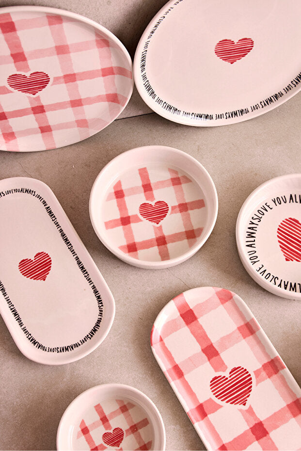 Hearts 14 Piece Ceramic Breakfast & Serving Set for 6 People