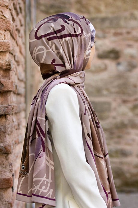 Luxury Medine Silk Shawl - Elegant Design