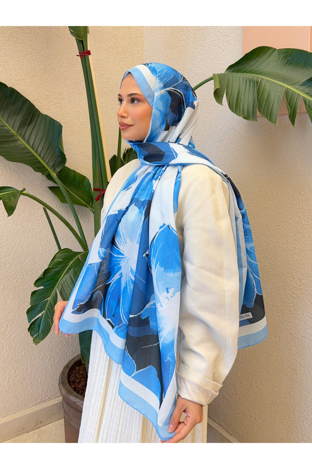 Retro Floral Cotton Soft Shawl - Blue & White