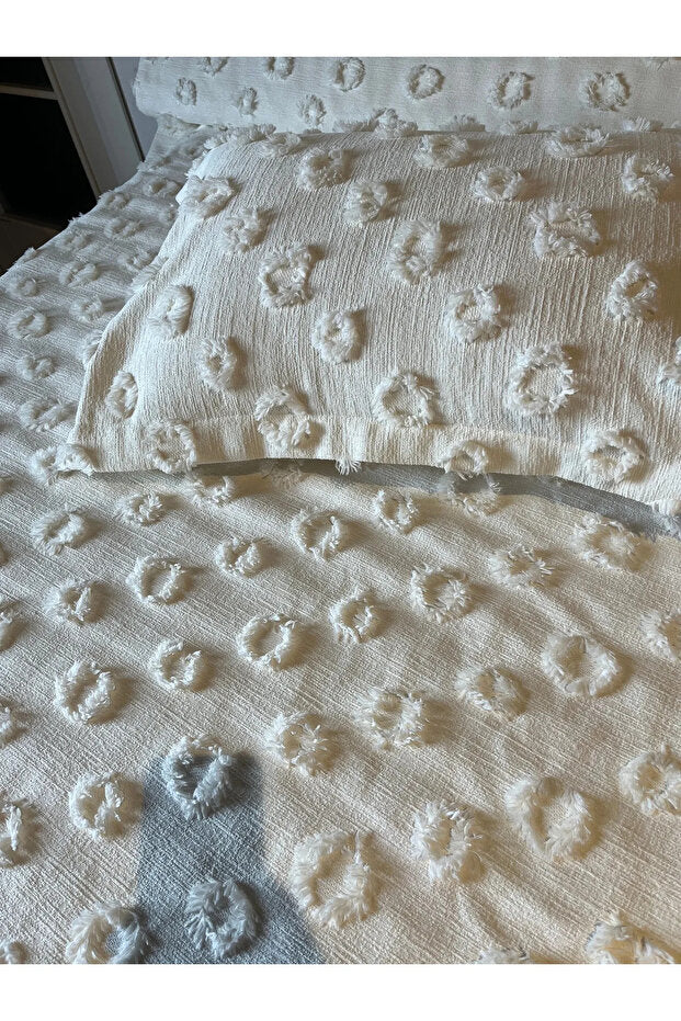 Delux Pompom Textured Single Bedspread - 180x250 cm