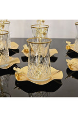 Ensemble de thé en or Atabey Home Premium de 18 pièces avec soucoupes et cuillères en métal
