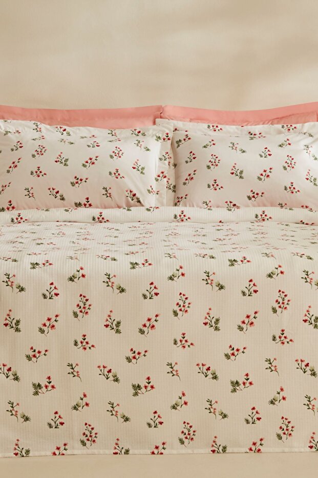 Silvie 100% Cotton Double Pike Set - Red Floral Design