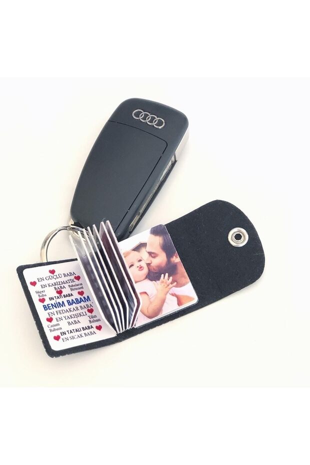 Mini Photo Album Keychain - Personalized Gift for Loved Ones