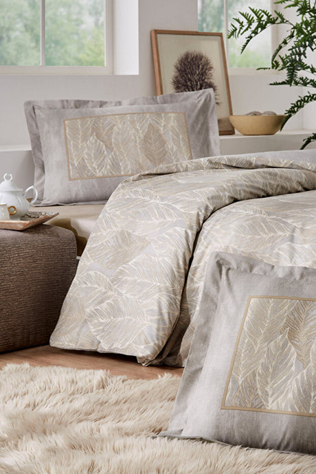 Gold Leaf Double Duvet Cover Set - 100% Cotton, 200x220 cm