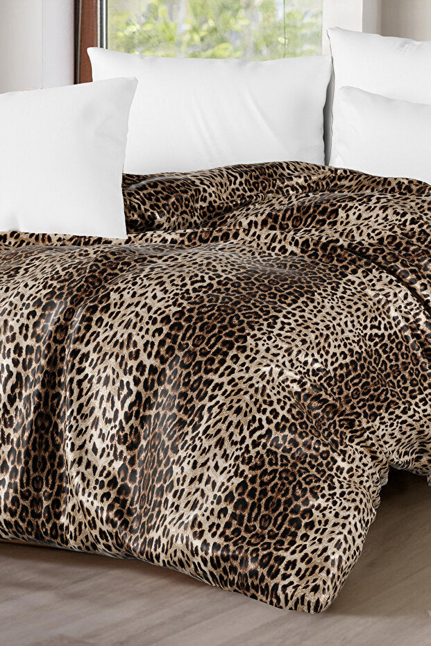Leopard Print Double Duvet Cover - 200x220 cm, 70% Cotton Blend