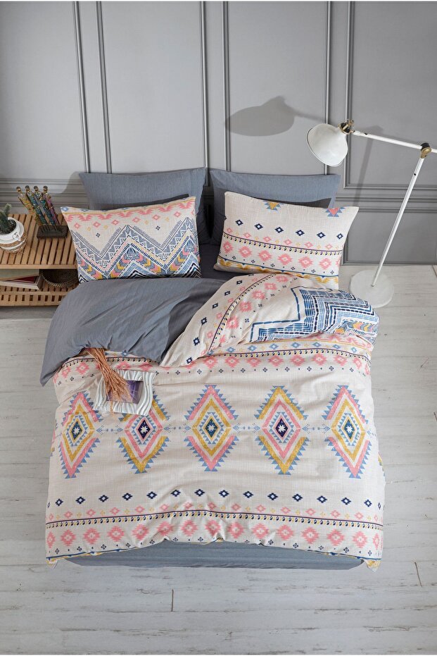 Sahara Double Duvet Cover Set - Patterned, Reversible & Fitted Sheet