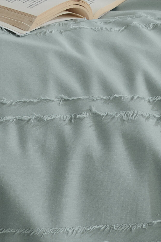 100% Cotton Fringed Double Duvet Cover Set - Avola