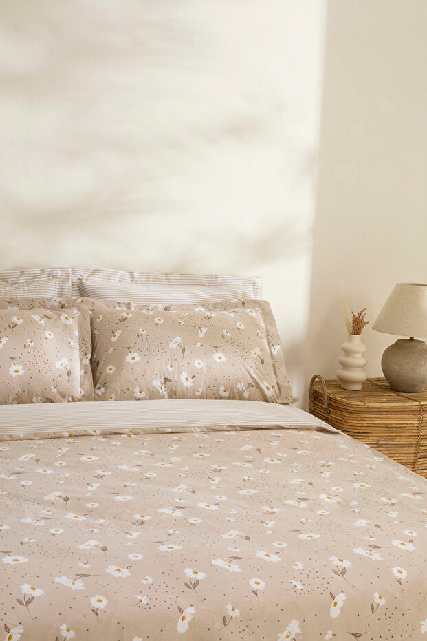 Daisy 100% Cotton Double Duvet Cover Set - Beige, 4-Piece