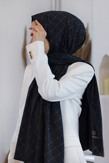 Luxury Medina Silk Shawl - V-Pattern, Wrinkle-Free
