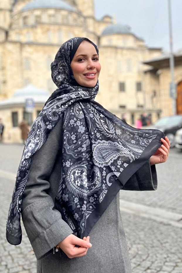 Soft Cotton Shawl - Black & Grey Paisley Pattern