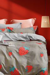 Double Size Duvet Cover Set - Strawberry Gingham with Fitted Sheet