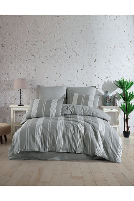 Double Duvet Cover Set - 6 Piece Striped Cotton Blend