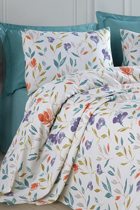 Single Floral Lila 100% Cotton Pique Bedspread 160x235cm