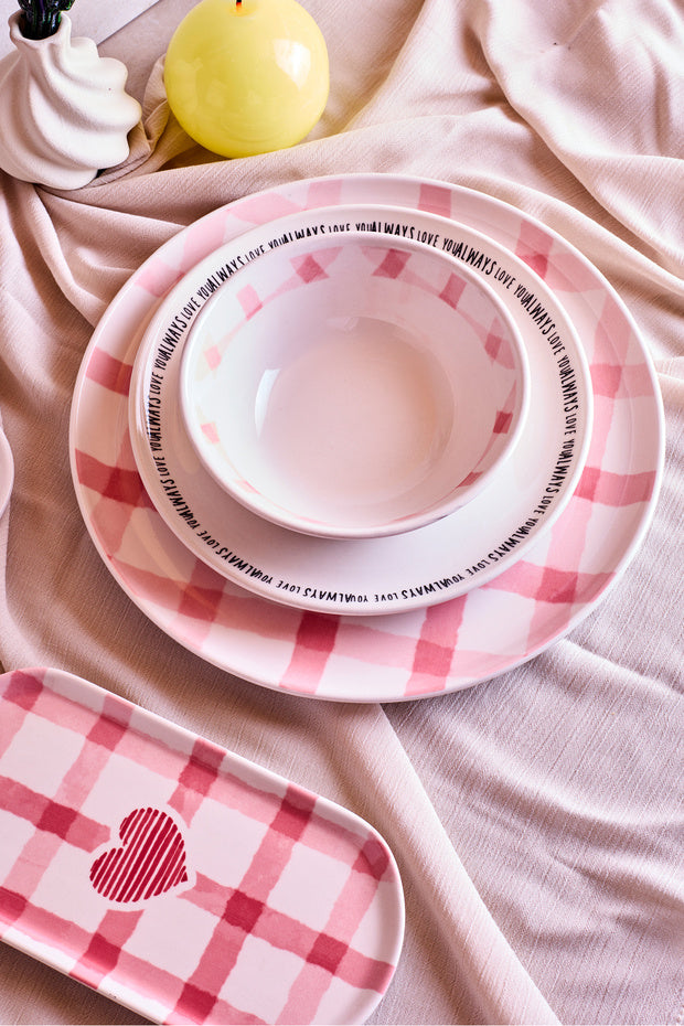 Hearts 8-Piece Dinner Set - Romantic Tableware for Two