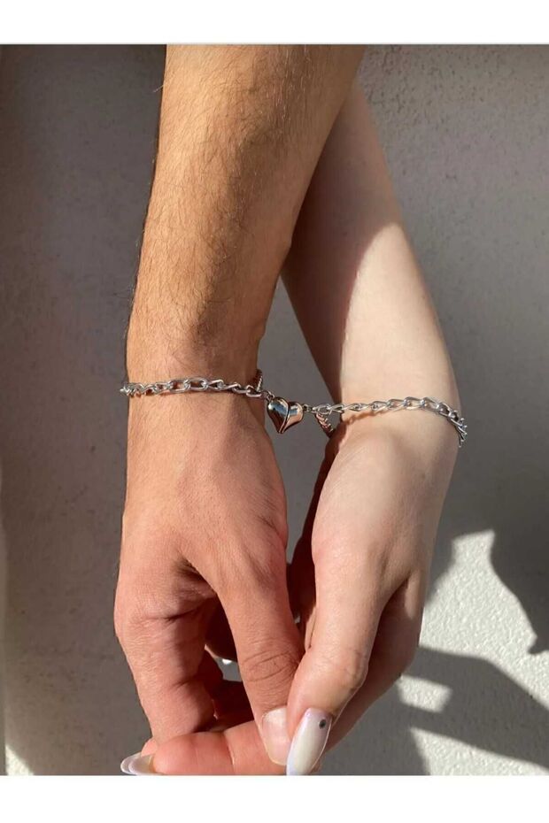 Magnetic Heart Couple Bracelets - 2-Piece Set