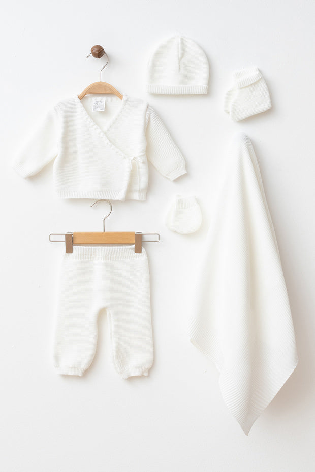 Newborn Knit 6-Piece Hospital Exit Set with Blanket (0-3 Months)
