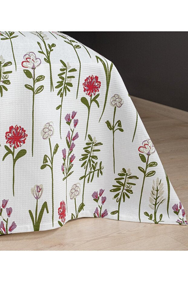 Fleur Double Pike - Cotton Blend Floral Design