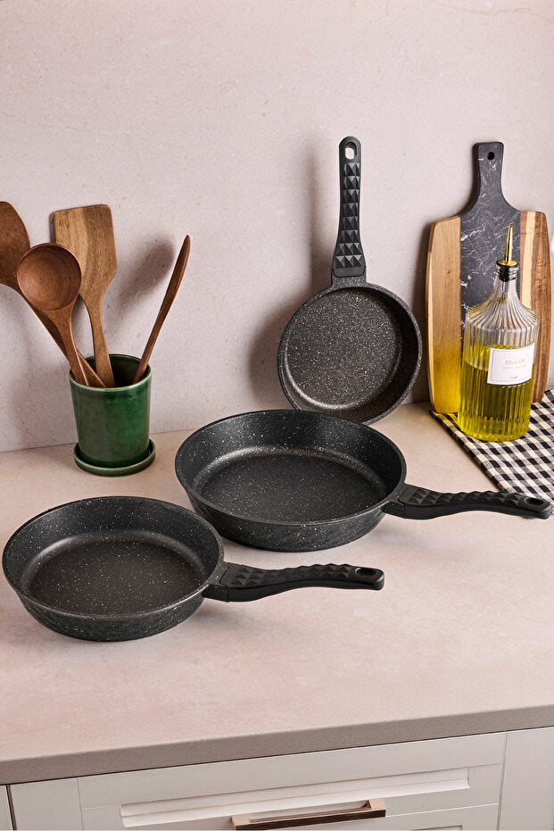 ProGranito Diamond Cast Frying Pan Set - 3-Piece 20-24-28 Cm