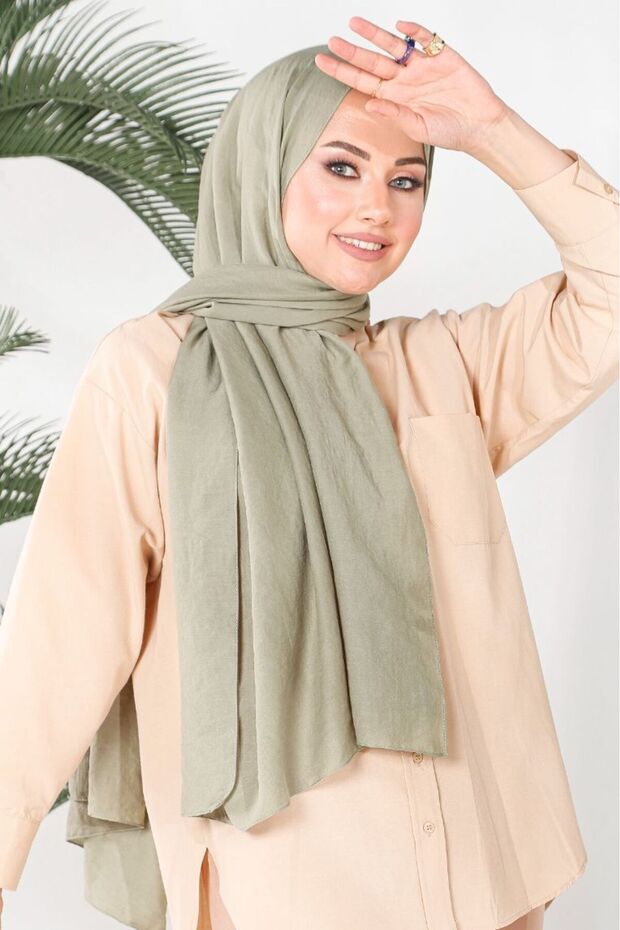Cagla Incila Polyester Scarf - Durable & Stylish