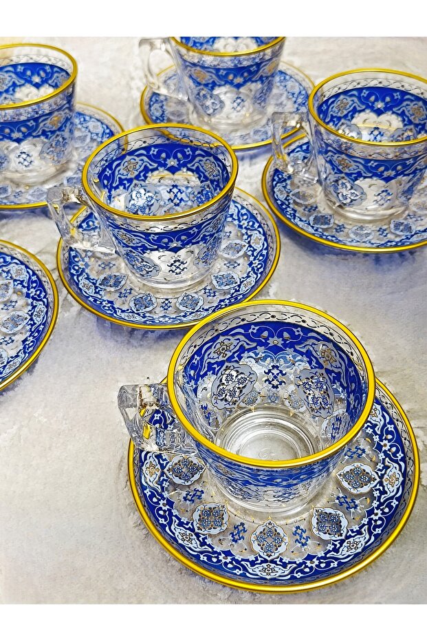 Varmebestandigt glas tekrus og underkop sæt - udsmykket blå og guld design