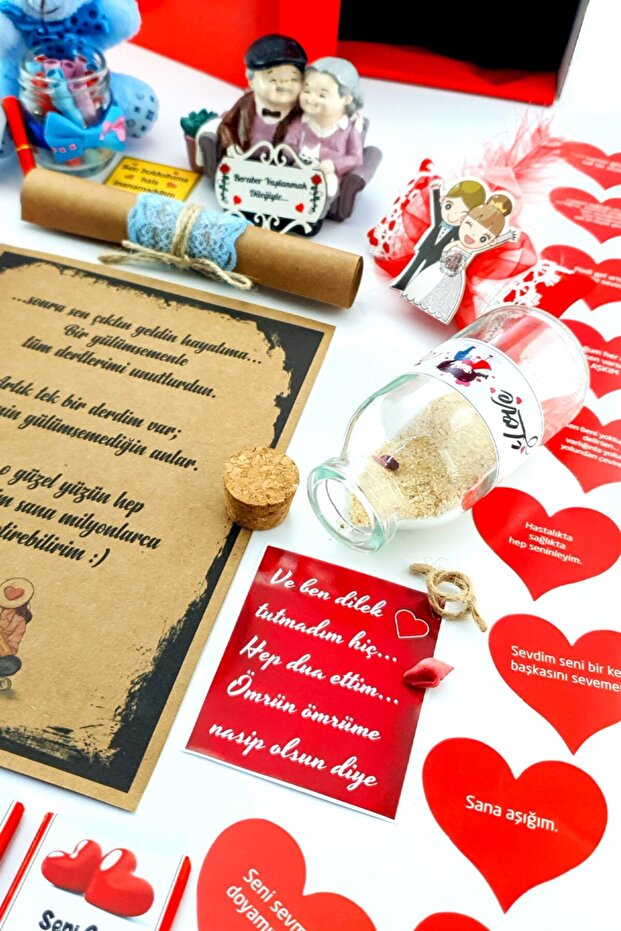 Romantic Valentine's Day Gift Box for Couples