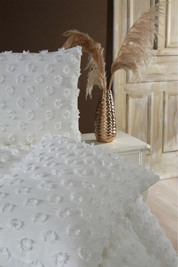 Konik Double Bed Quilt Set - 3 Piece Cotton Textured White