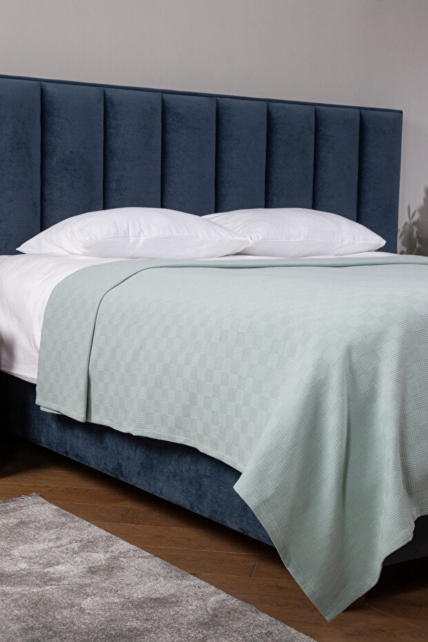 100% Cotton Checkerboard Pike - Double Size 200x230cm