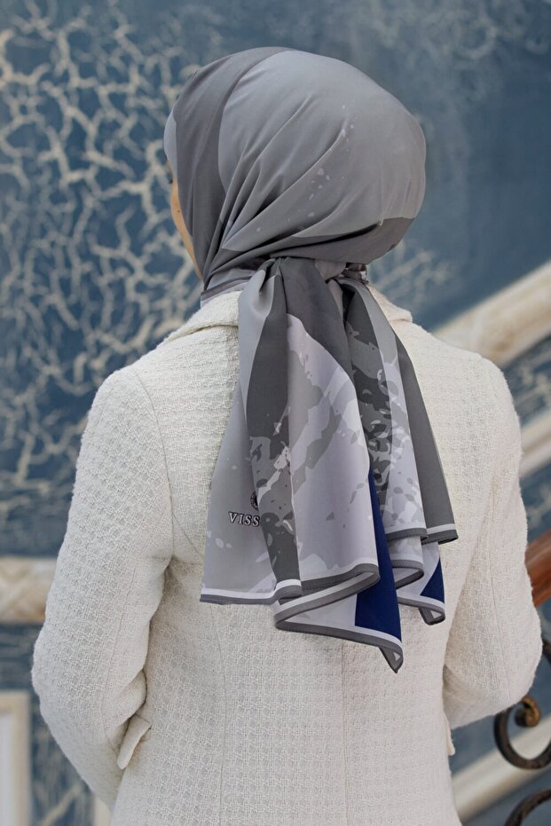 Women's Luxury Medina Silk Shawl - Grey Indigo