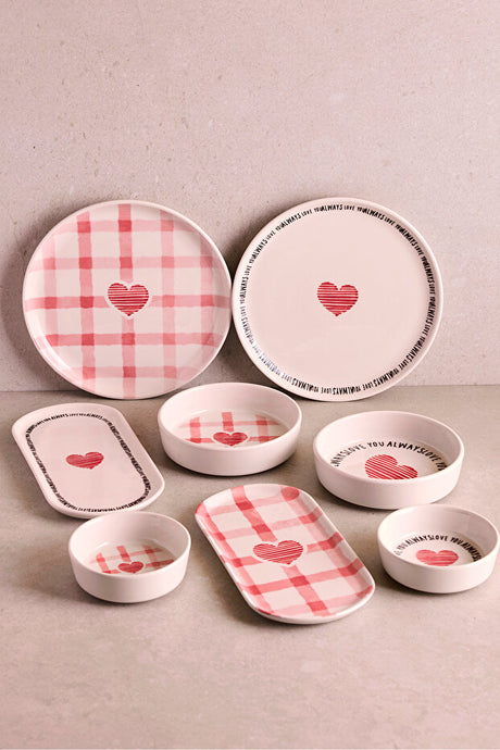 Hearts 14 Piece Ceramic Breakfast & Serving Set for 6 People