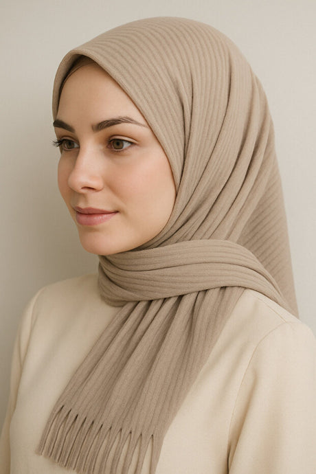 Practical Pleated Ready Shawl - Easy-Wear & Wrinkle-Free