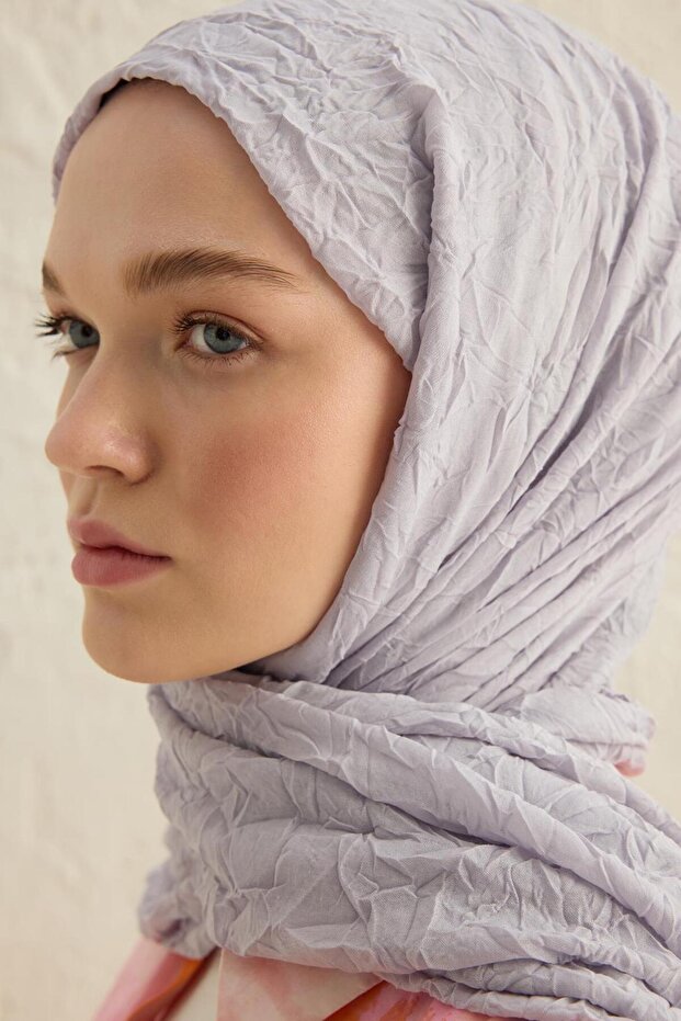 Voile Crinkle Shawl - Lightweight & Wrinkle-Free ()
