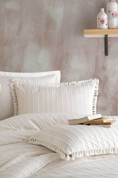 100% Cotton Single Tasseled Duvet Cover Set - 160x220 cm