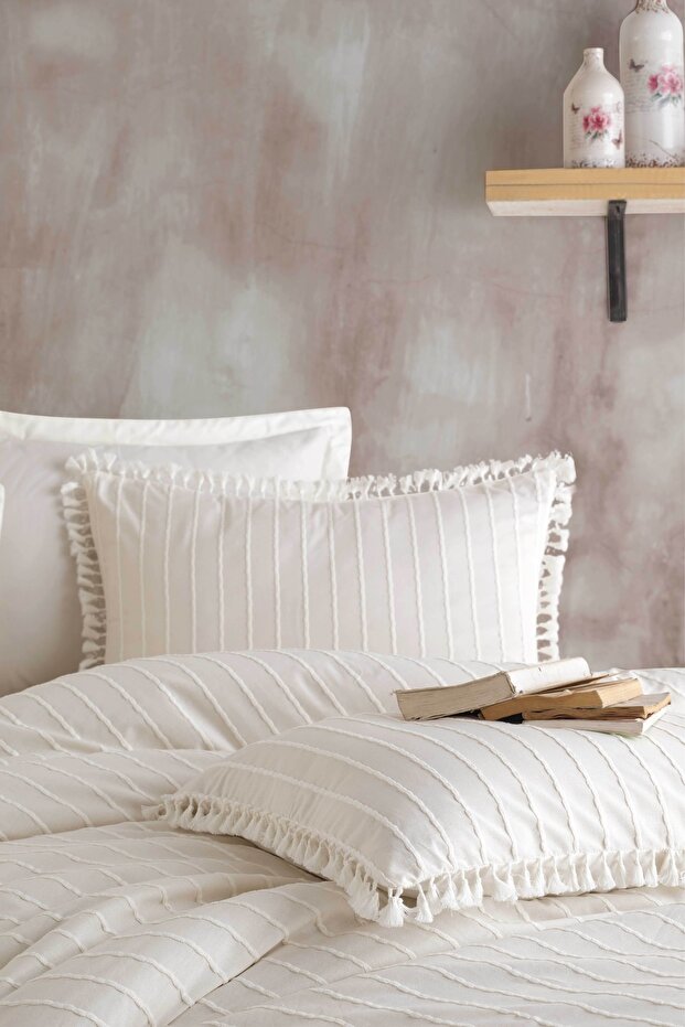 100% Cotton Single Tasseled Duvet Cover Set - 160x220 cm