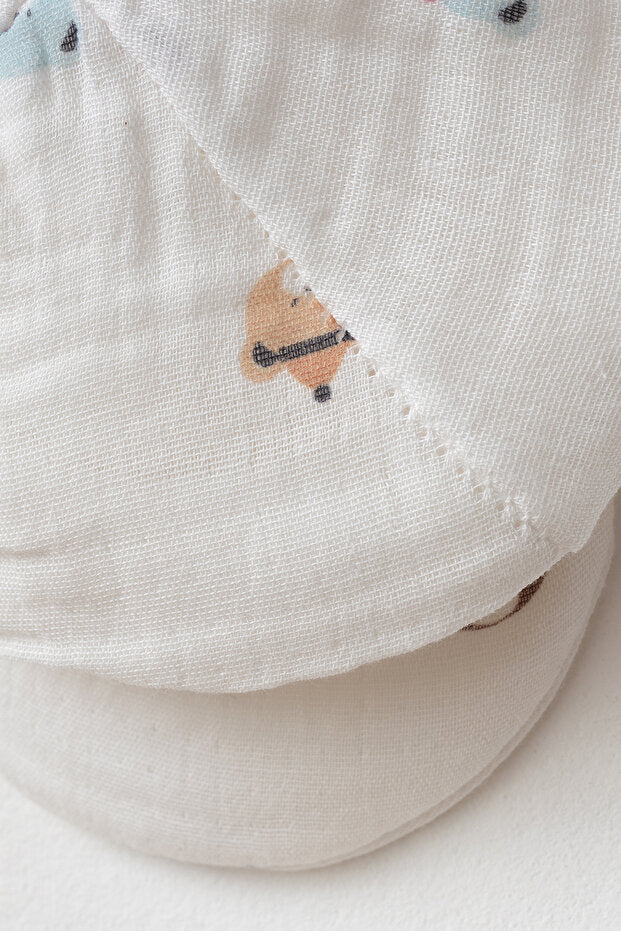 Newborn 5-Piece Muslin Bear Embroidered 100% Cotton Clothing Set