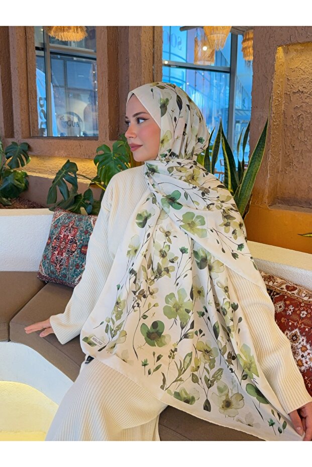 Soon Series Patterned Cotton Soft Shawl - Off-White & Green