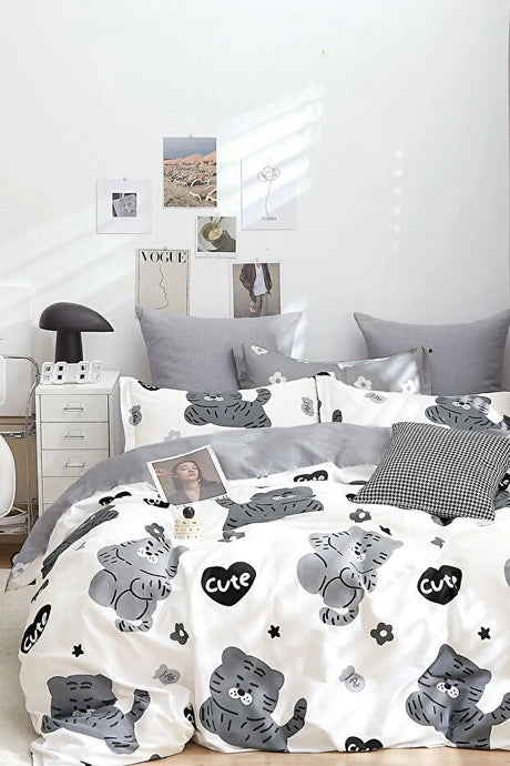 CUTE White Double Duvet Cover Set - 4 Piece, 200x220 cm