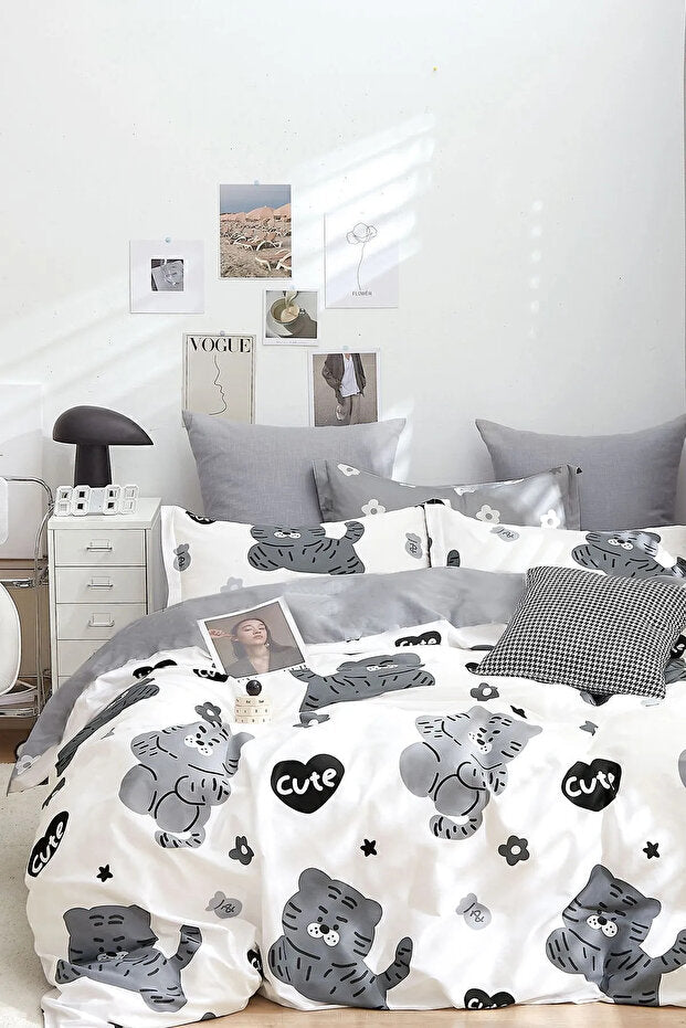 CUTE White Double Duvet Cover Set - 4 Piece, 200x220 cm
