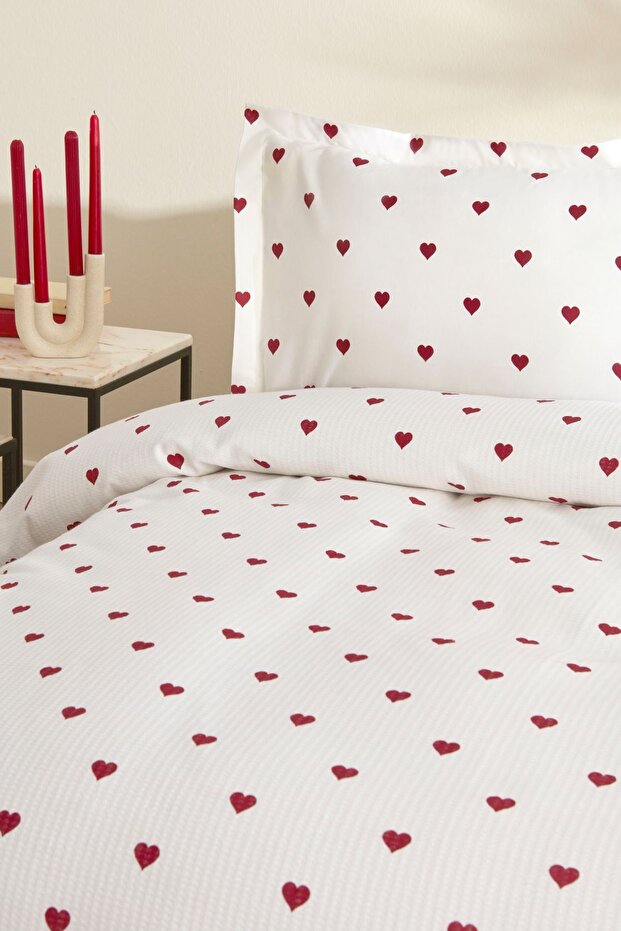 Amour 100% Cotton Double Pique Set - Red Hearts Design