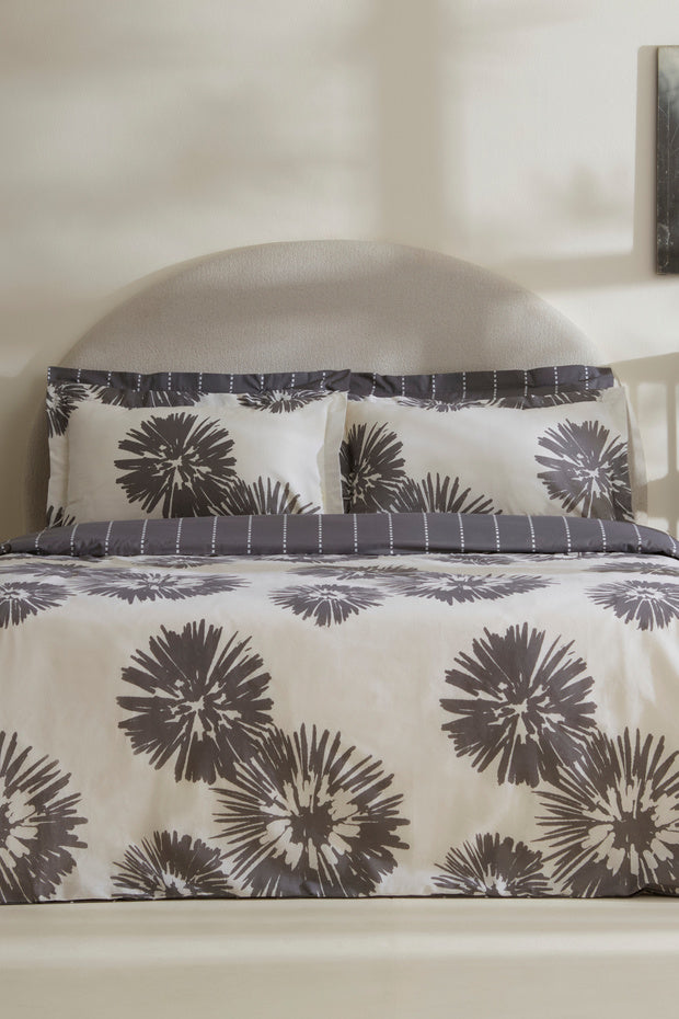 Corel Sea 100% Cotton Double Duvet Cover Set - Grey