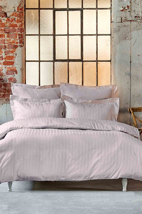 Charm Bold Powder Pink 100% Cotton Sateen Double Duvet Set