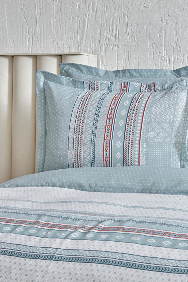 طقم سرير كيرا نفرين مبطن - مقلم أزرق قطن 100%