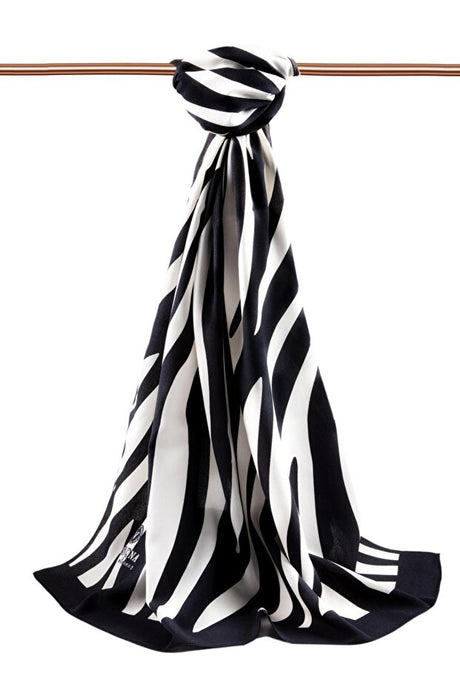 Luxury Medina Silk Zebra Pattern Shawl - Black & White