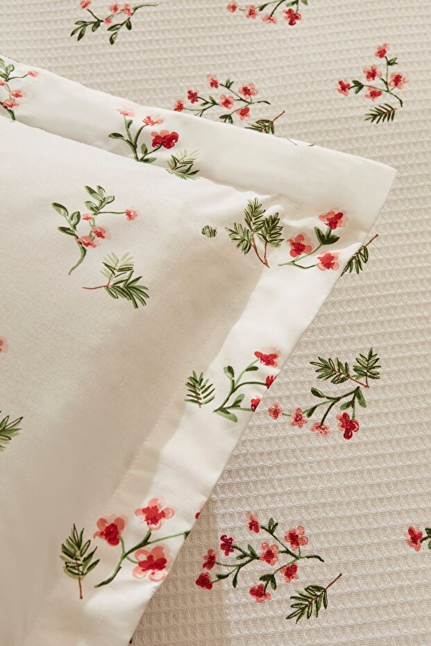 Silvie 100% Cotton Double Pike Set - Red Floral Design