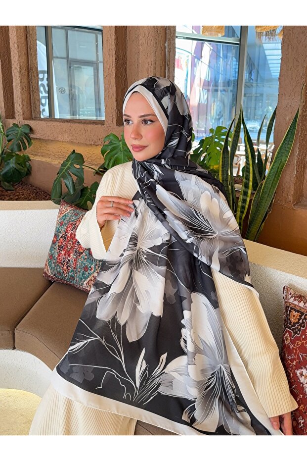 Patterned Cotton Soft Shawl - Black & White