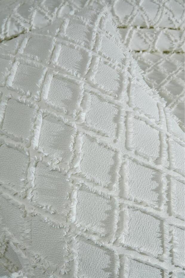 Single Cream Pique Set - 2 Pieces for Cozy Comfort